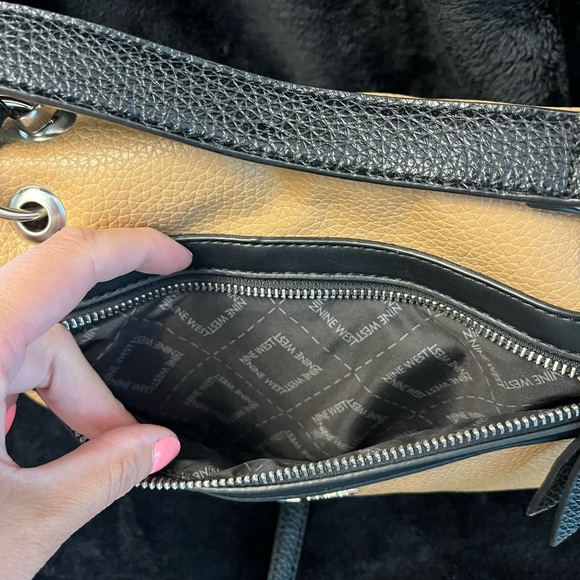 Nine West purse - Picture 4 of 6